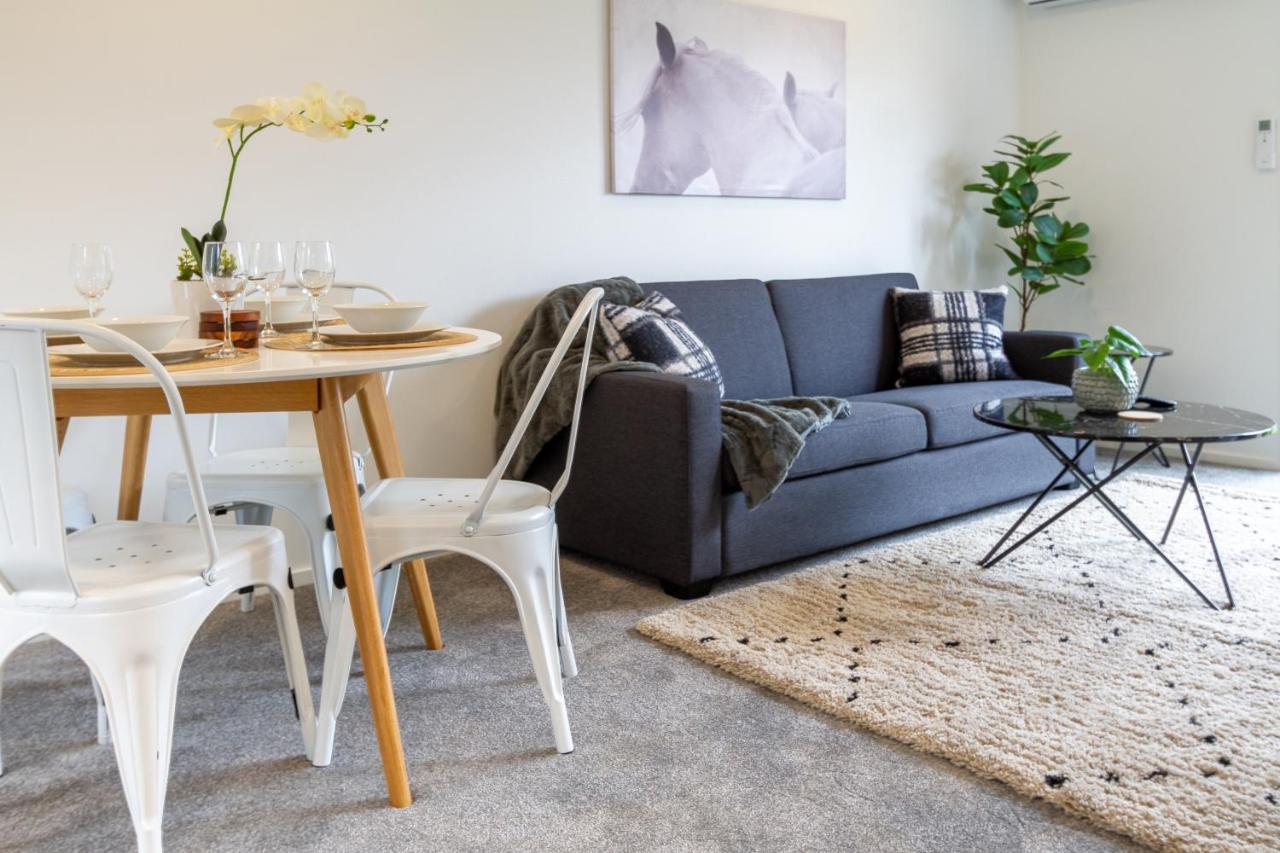 Upper Riccarton Dream - 2 Bed 2 Bath W/Carpark Apartment Christchurch Exterior photo