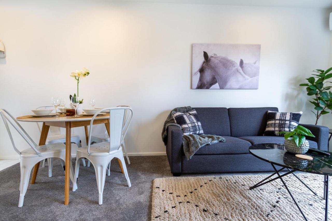 Upper Riccarton Dream - 2 Bed 2 Bath W/Carpark Apartment Christchurch Exterior photo