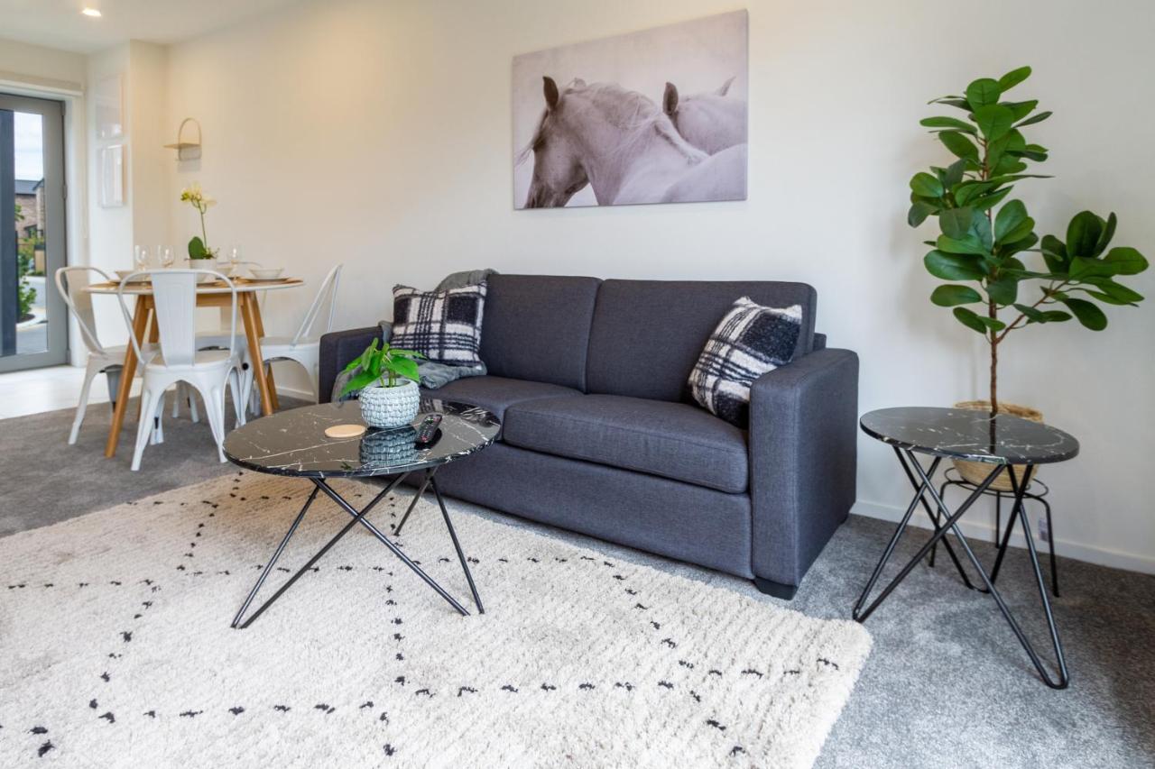 Upper Riccarton Dream - 2 Bed 2 Bath W/Carpark Apartment Christchurch Exterior photo
