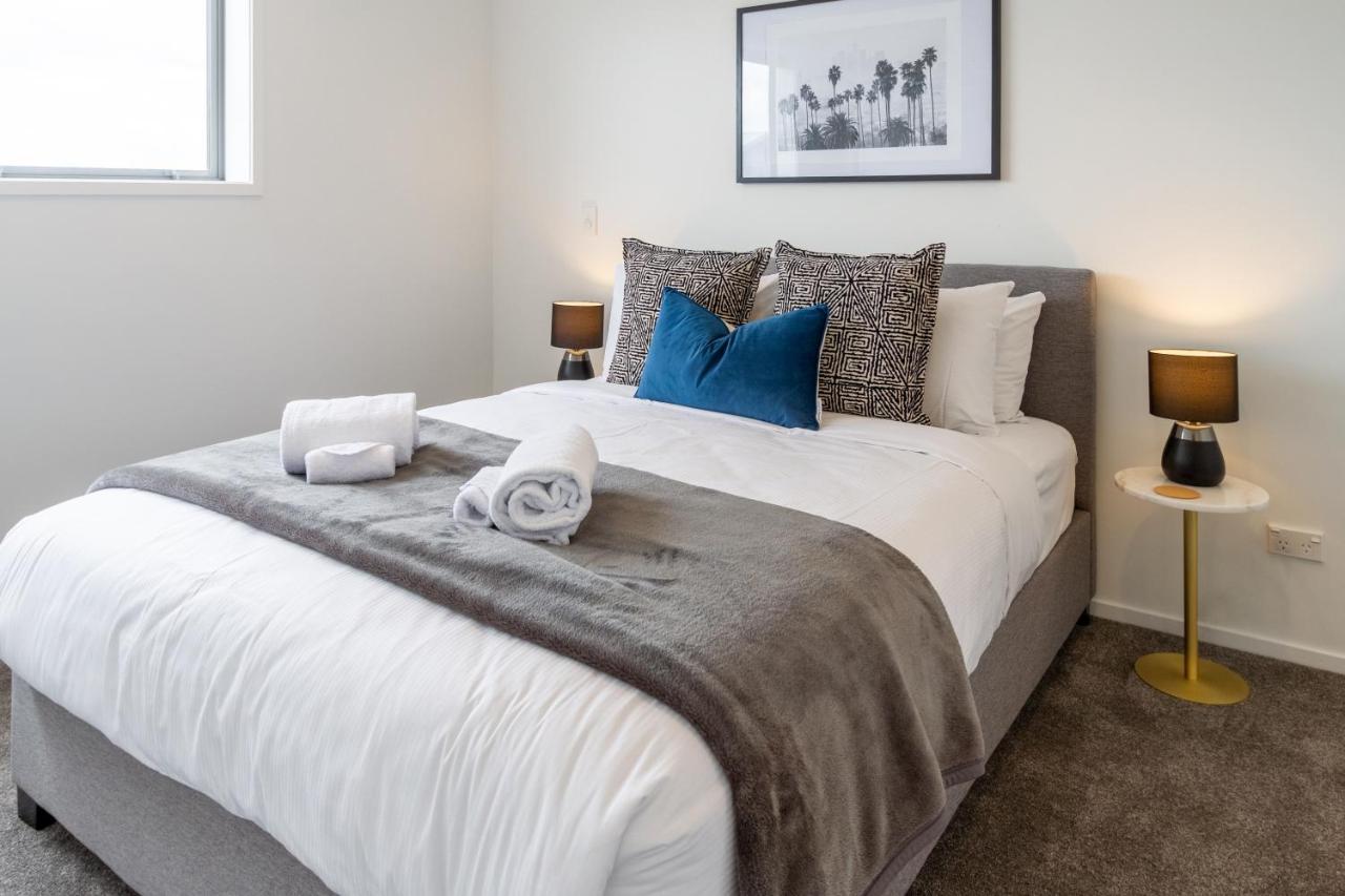 Upper Riccarton Dream - 2 Bed 2 Bath W/Carpark Apartment Christchurch Exterior photo